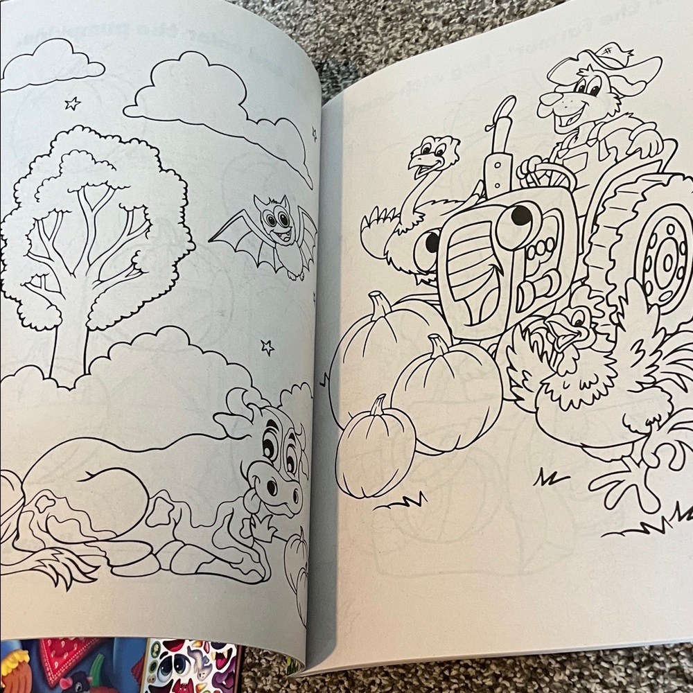 BNWT Halloween and Pumpkin Patch Activity/Coloring/Sticker Book Bundle! - Picture 8 of 11